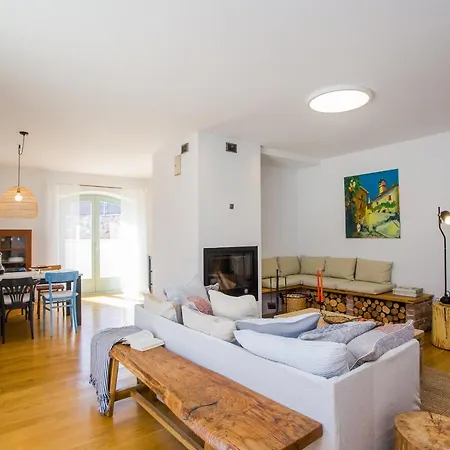 Villa Piano - Ucka Nature Park Lupoglav (Istria)